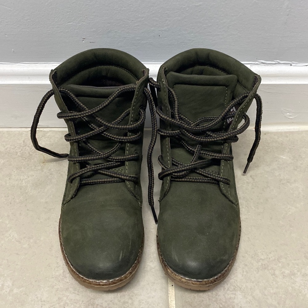 Dark green Steven madden booties